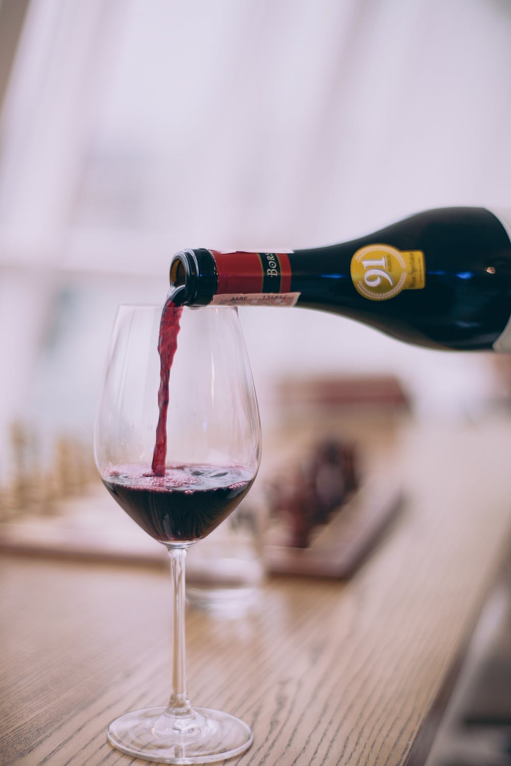 prepare-and-serve-wines